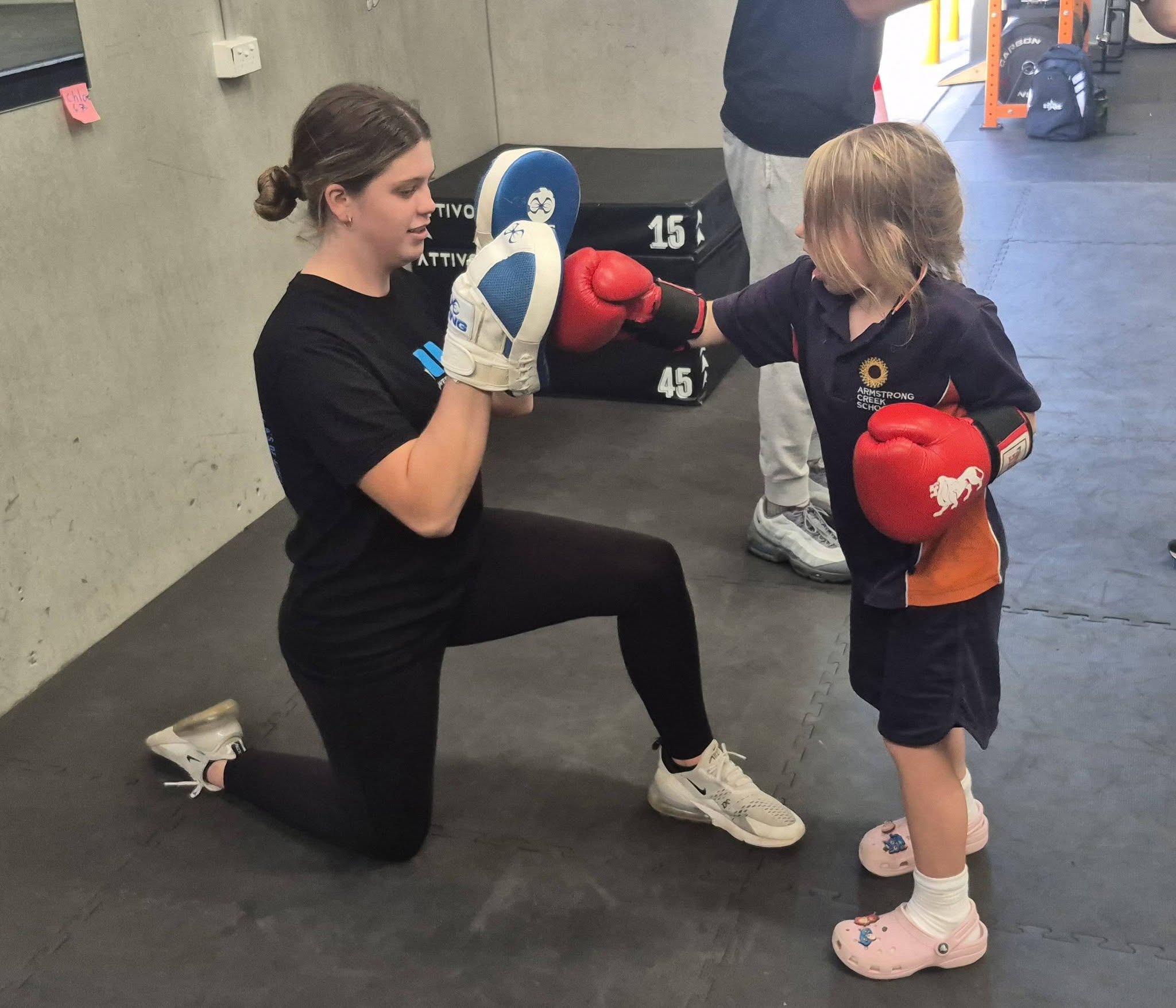 Minis Boxing